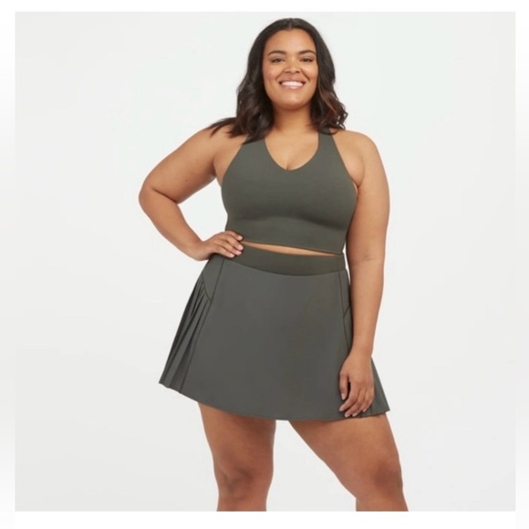 SPANX Dresses & Skirts - NWOT SPANX Get Moving Pleated Skort in Palm Green